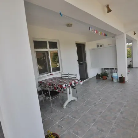 Elite Gæstehus İmroz